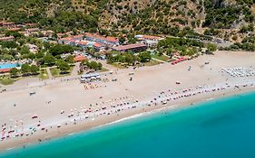 Belcekum Beach Hotel 3